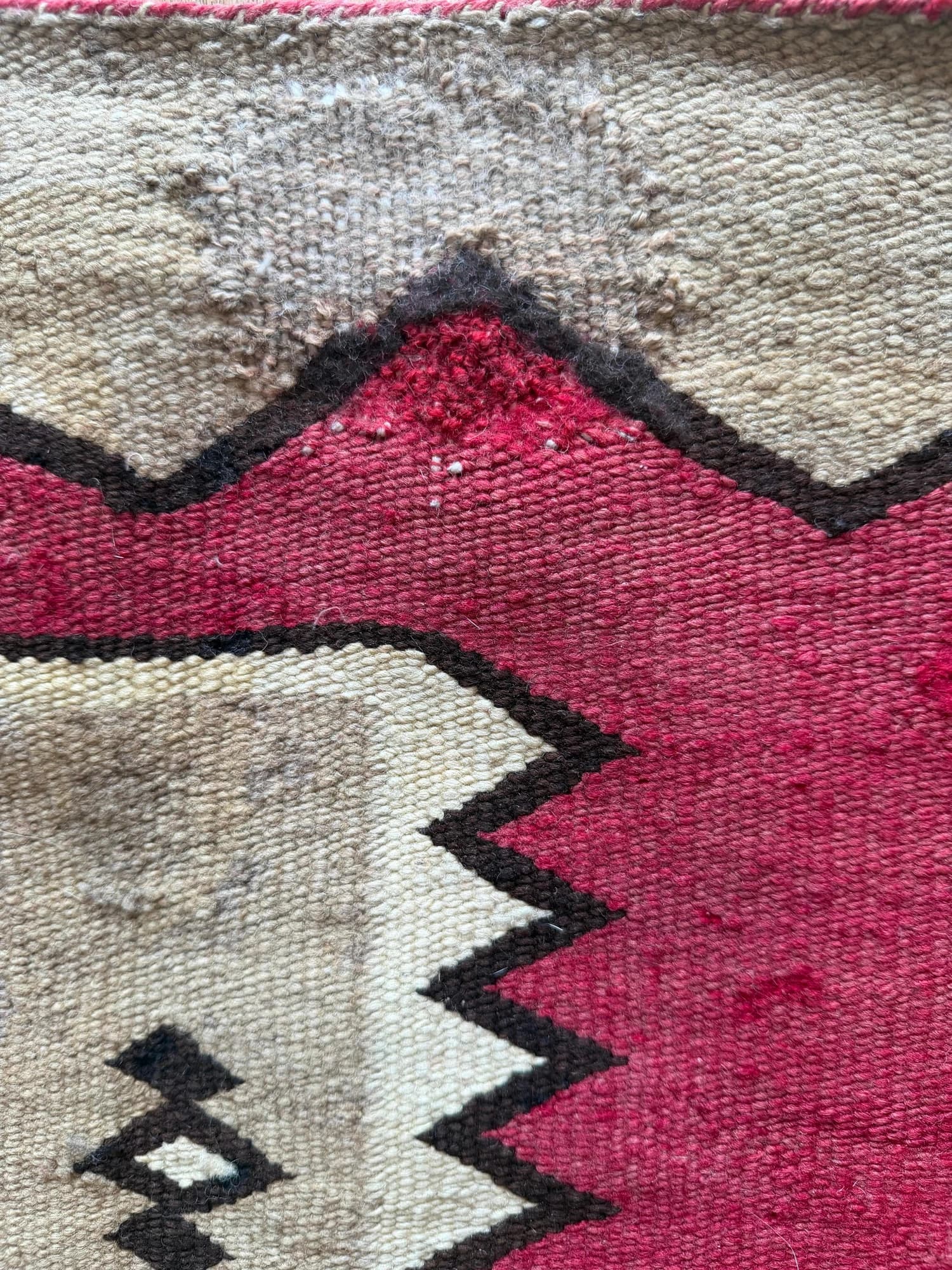Navajo Diamond Rug, circa 1920, actual catalog view 12