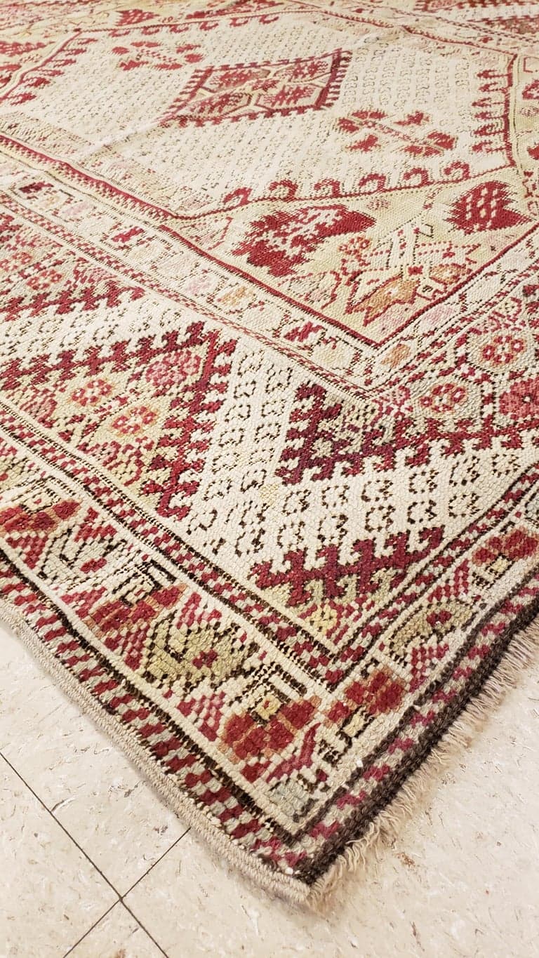 Square Ghiordes Rug, actual catalog view 2