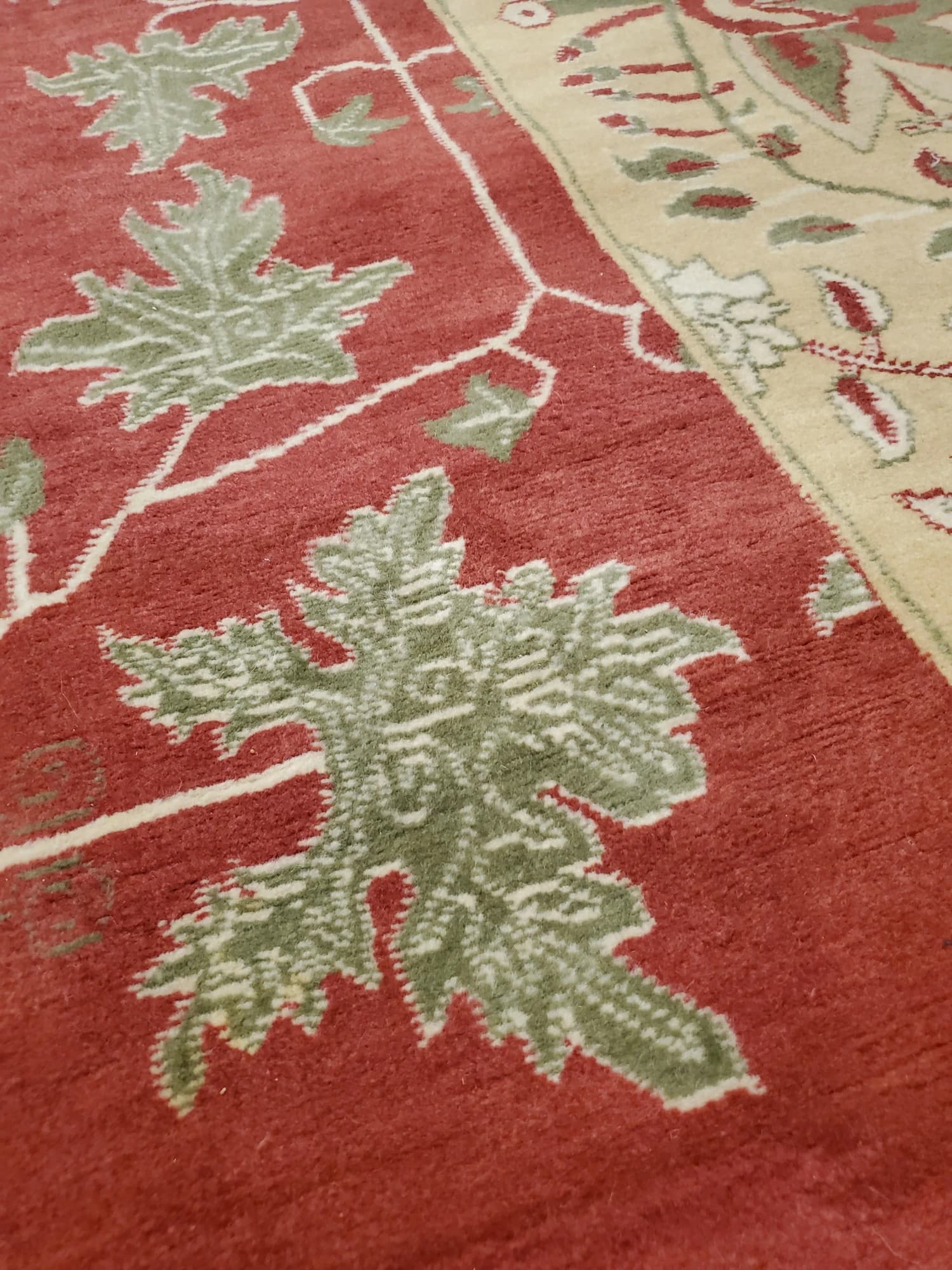 Agra Wool Carpet, actual catalog view 4