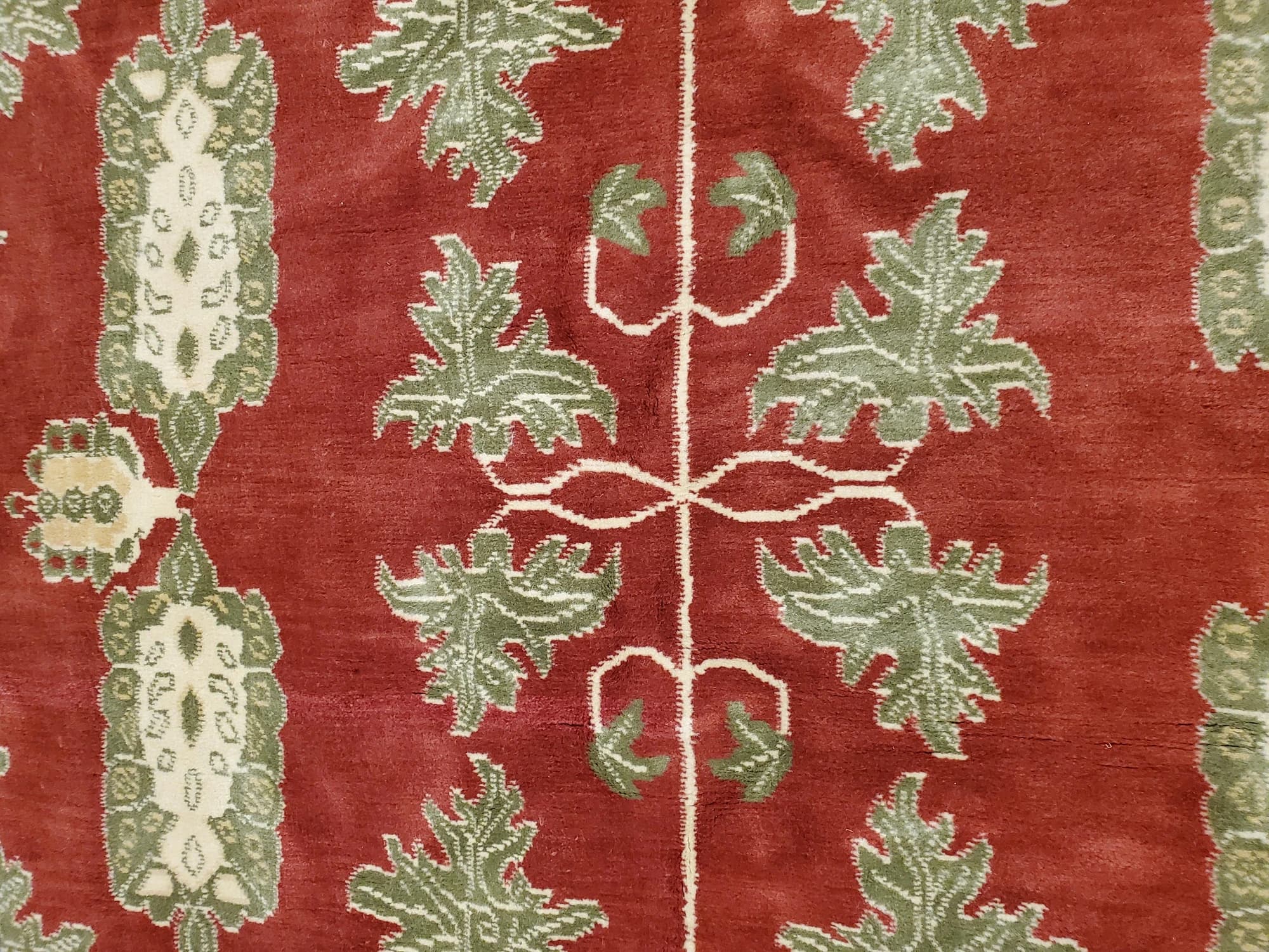Agra Wool Carpet, actual catalog view 6