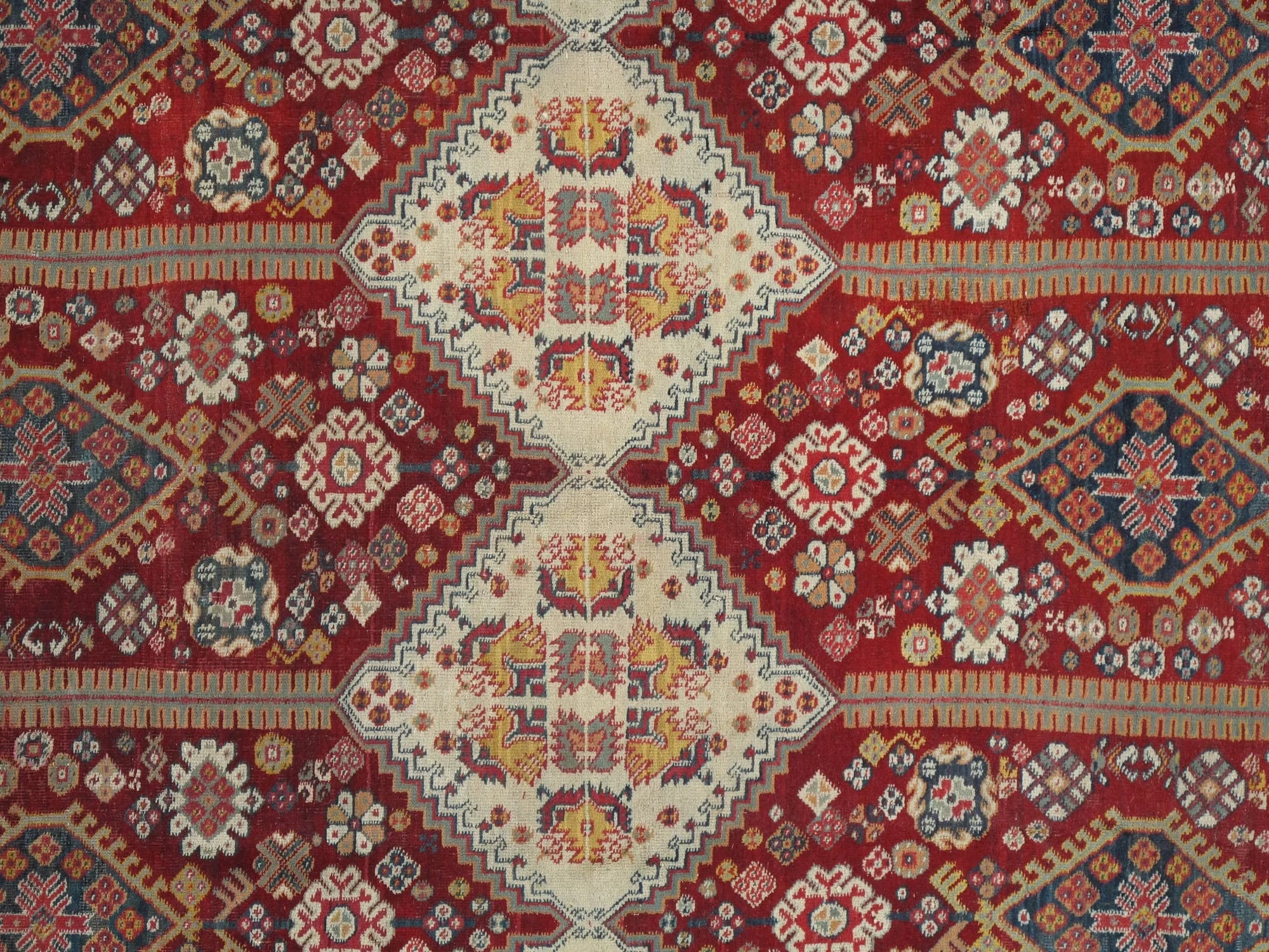 Agra Carpet in Red and Gold, actual catalog view 3