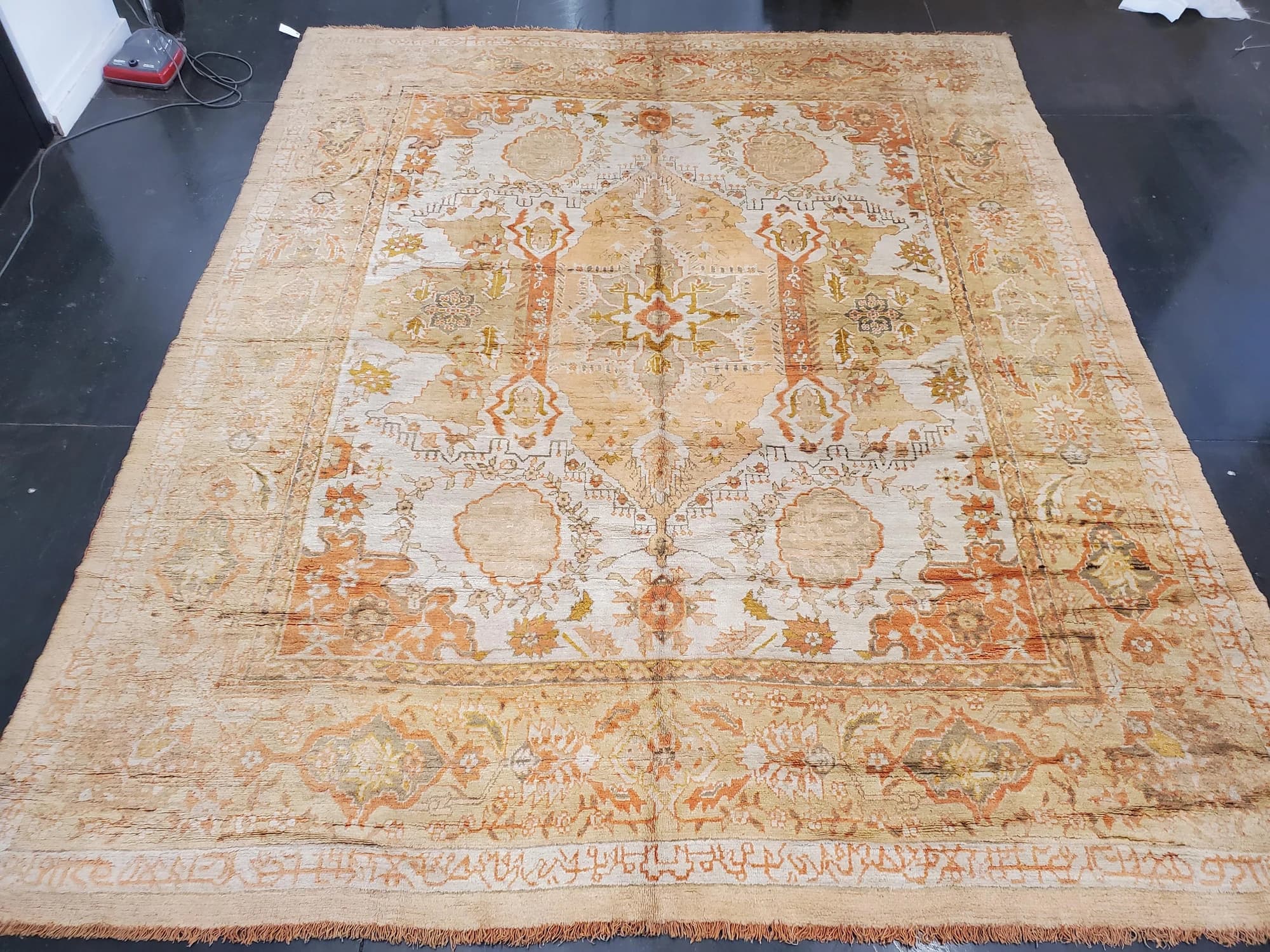 Oushak Carpet in Ivory and Gray, actual catalog view 9