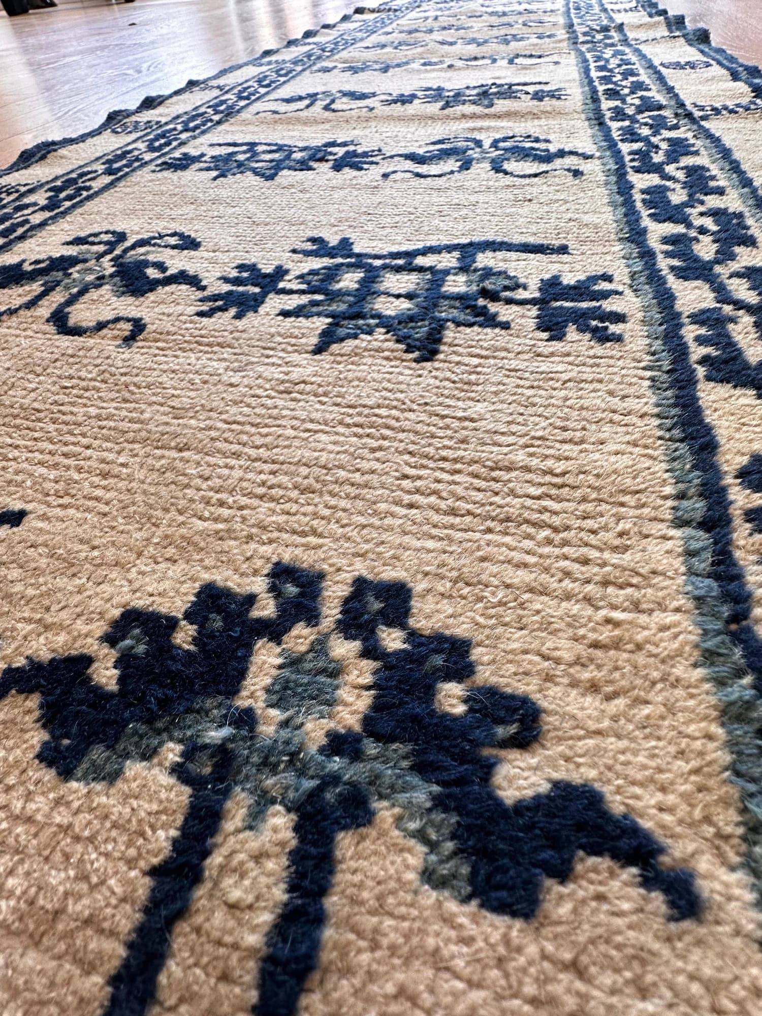 Peking Runner in Ivory and Blue, actual catalog view 6