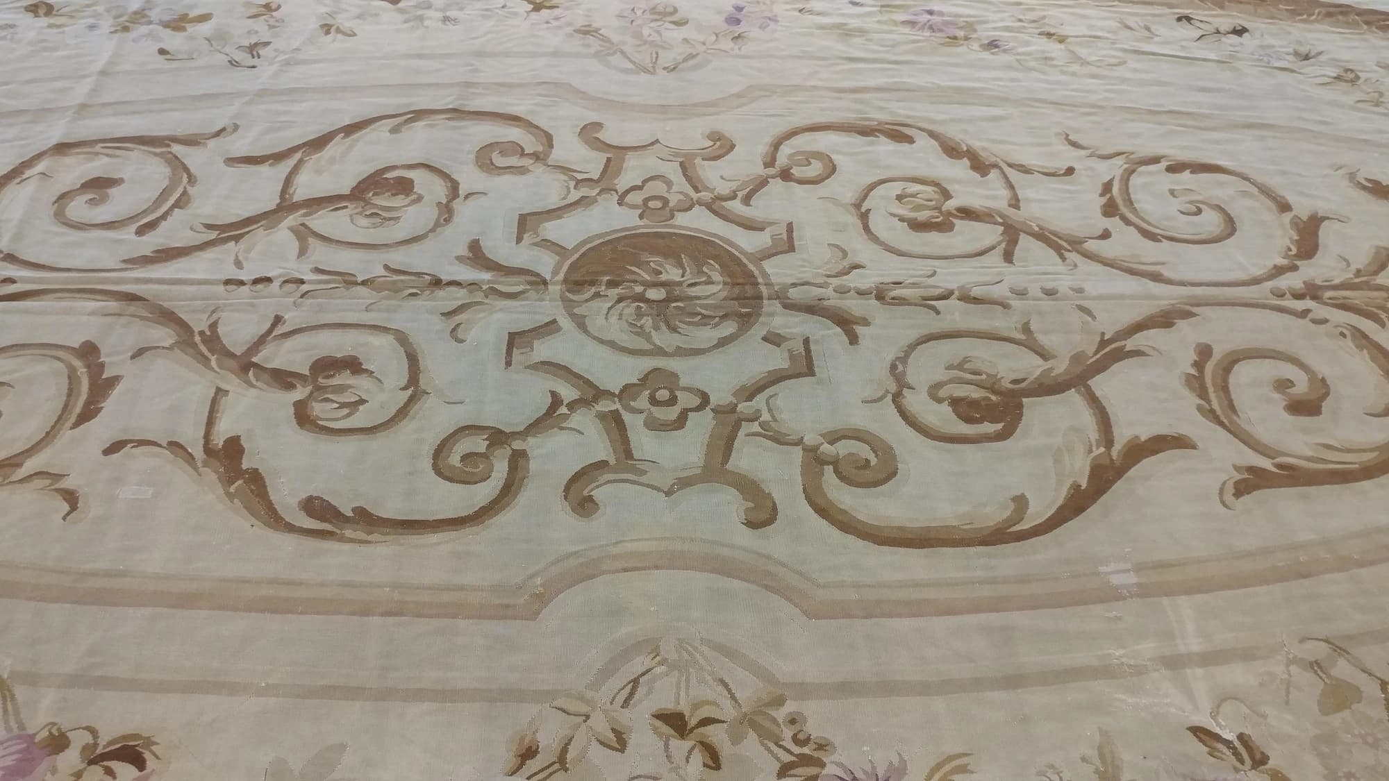 Aubusson Carpet in Pale Rose, actual catalog view 8