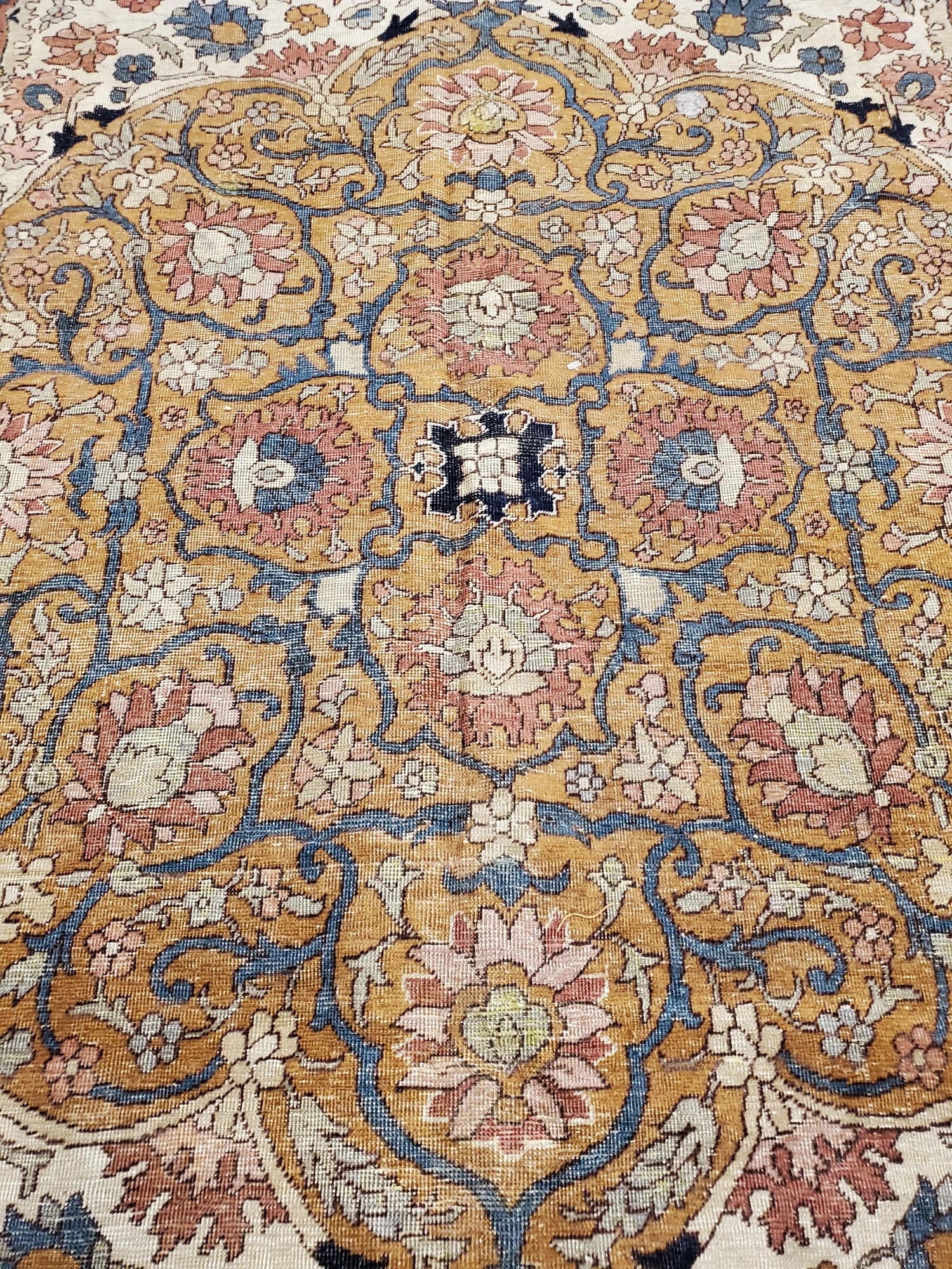 Sivas Carpet in Red and Green, actual catalog view 3