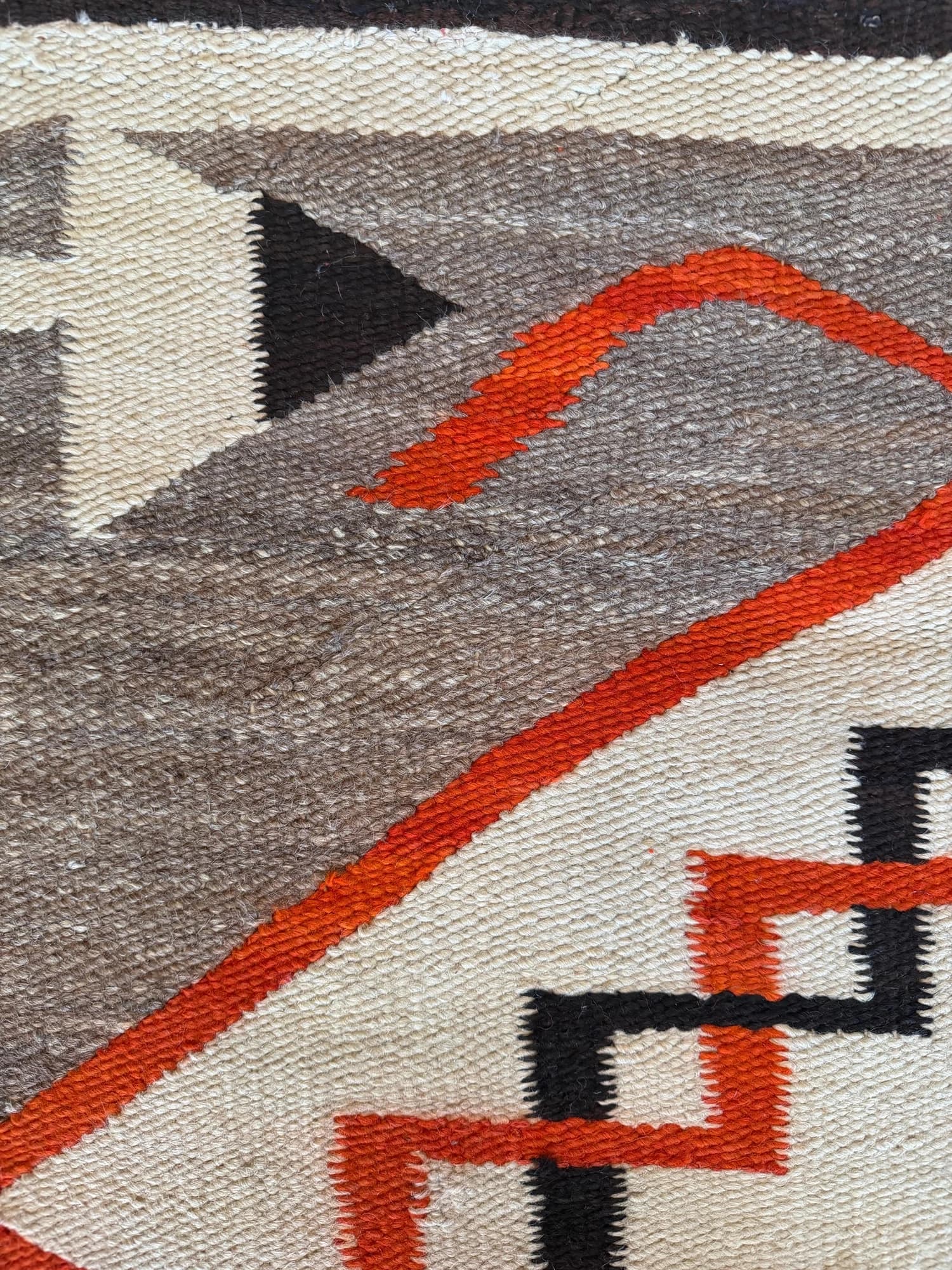 Klagetoh Navajo Rug, actual catalog view 11