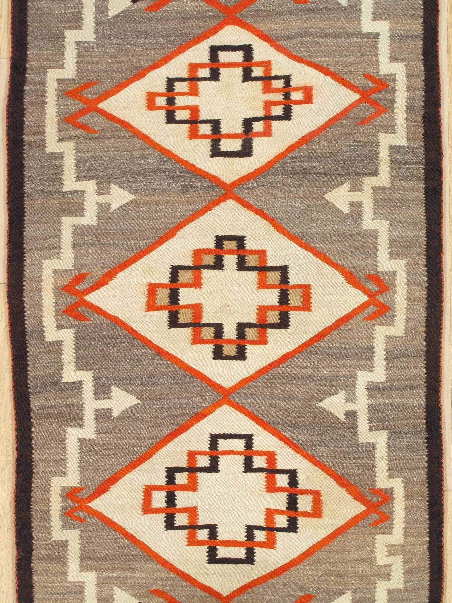 Klagetoh Navajo Rug, actual catalog view 7