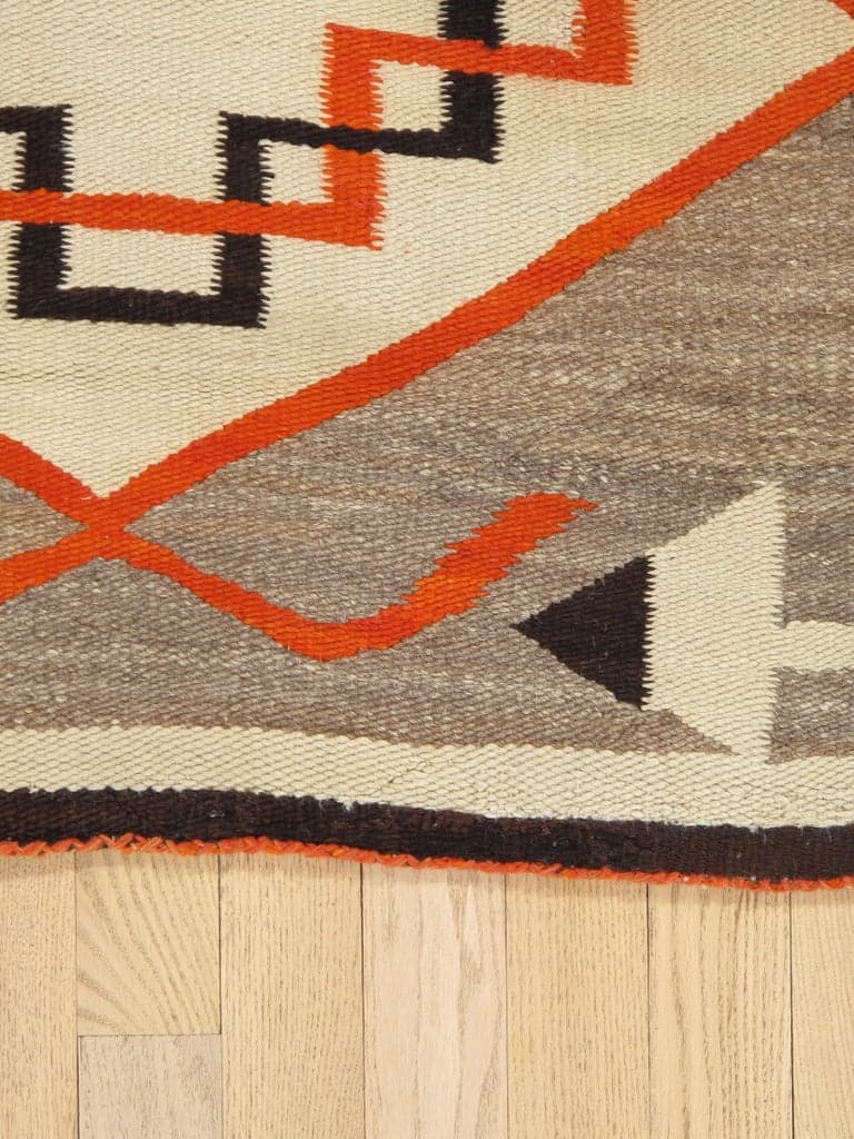 Klagetoh Navajo Rug, actual catalog view 2