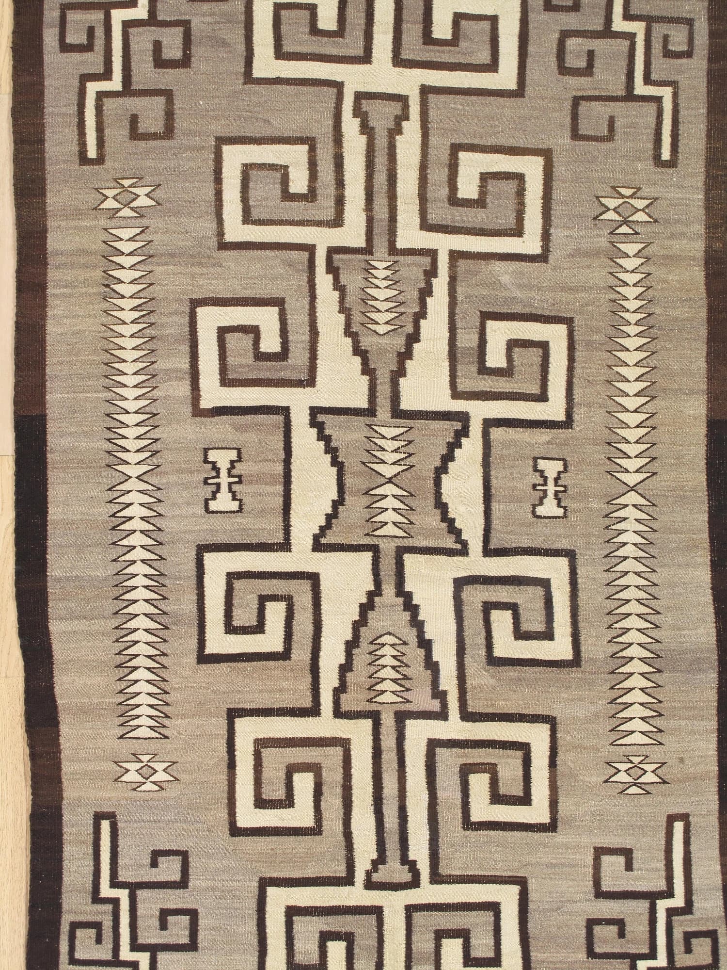 Navajo Transitional Weaving, circa 1890, actual catalog view 8