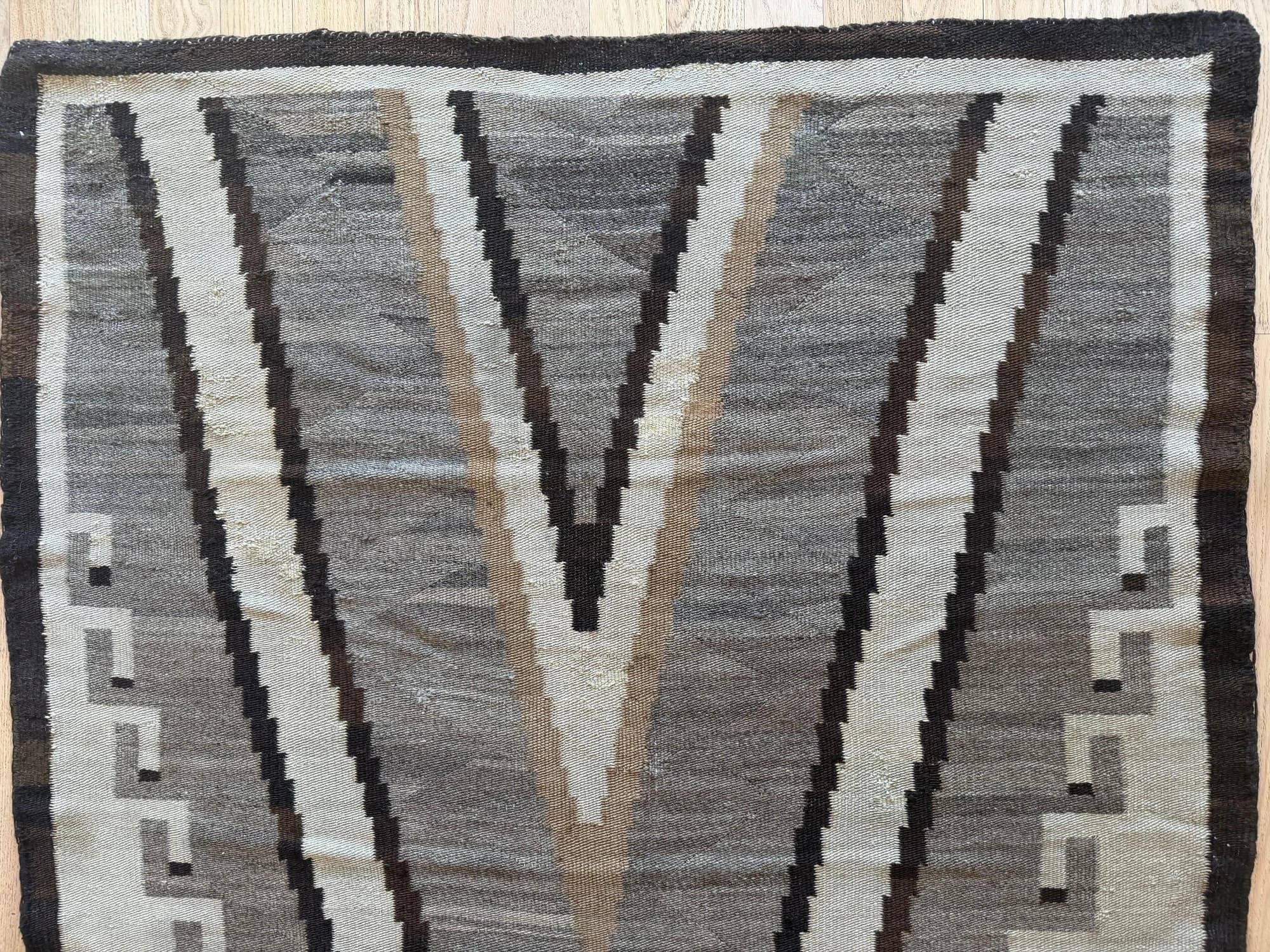 Navajo Transitional Rug with X Motif, actual catalog view 11