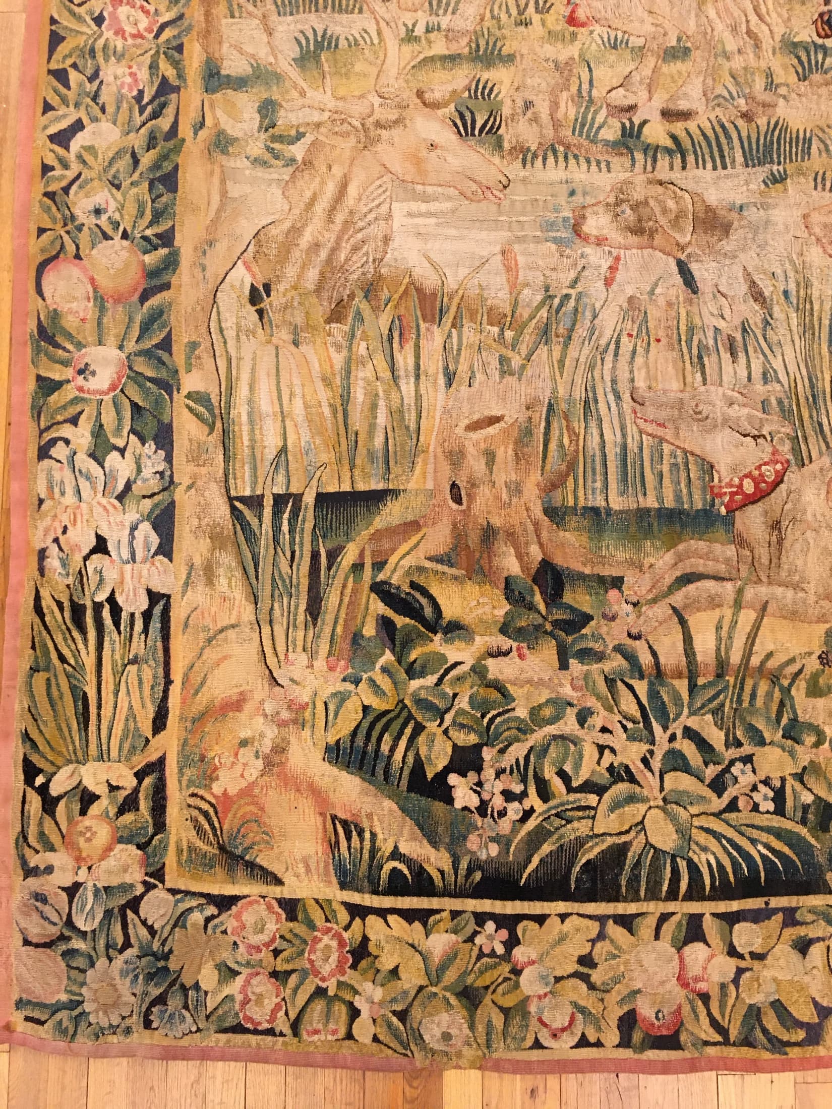 Original gallery detail photograph 1 of Flemish hunting tapestry #32469